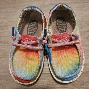 Hey Dudes, Toddler size 7, Great Condition, Pre Loved, Rainbow